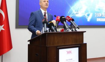 YÖK Başkanı Özvar: İş yeri temelli eğitim modeli yükseköğretimde kurumsallaşacak