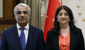 DEM Parti heyetinden Bahçeli’ye ziyaret