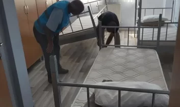 Denetimli serbestlik yükümlülerinden okula temizlik desteği