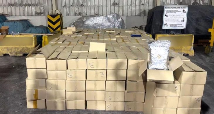Derince Limanı’nda 1,5 tonun üzerinde uyuşturucu ele geçirildi