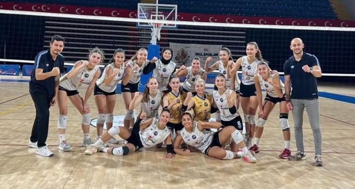 Didim Voleybol galibiyetle başladı