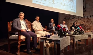 Dijital Habercilik ve Medya Çalıştayında 2. oturum tamamlandı