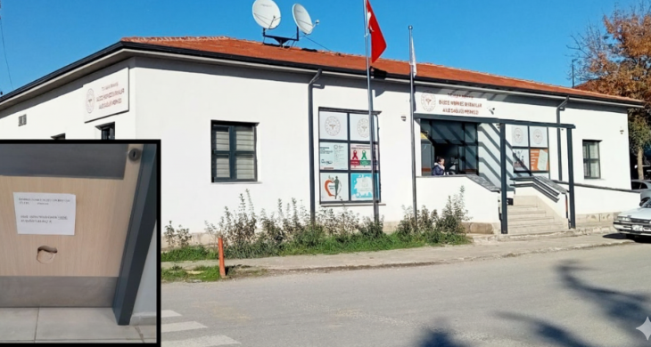 Düzce’de Doktorun “muayene kapısı” tekmelendi