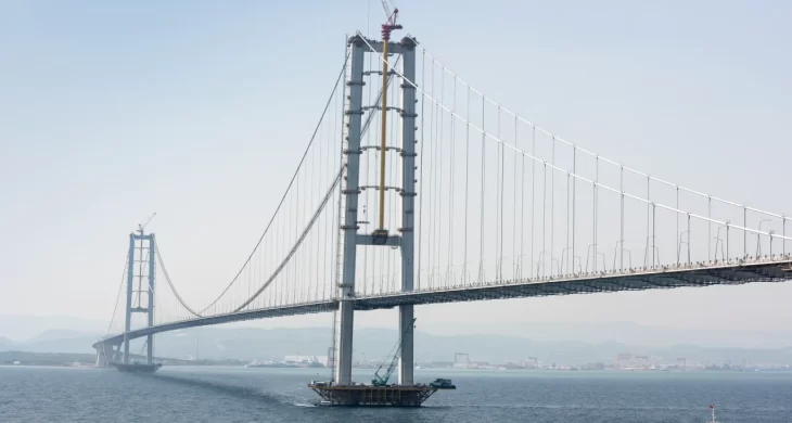 Osmangazi Köprüsü’nün altından 64 metreyi aşan gemiler geçemeyecek