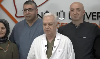 Dünyanın ilk 8’li çapraz karaciğer nakli TÖTM’de gerçekleştirildi