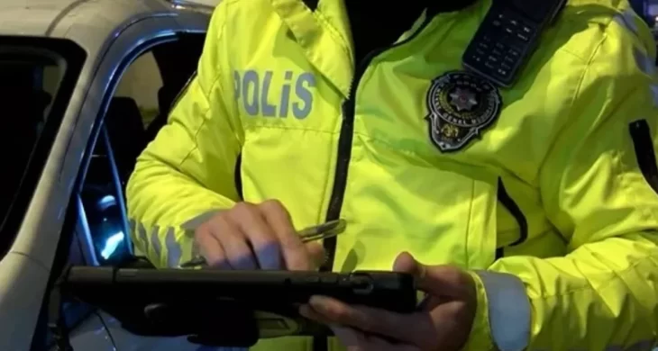 ‘Dur’ ihtarına kaçış pahalıya patladı: 379 bin lira ceza kesildi
