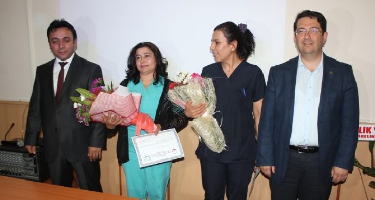 Yılın hemşire ve ebesi ödüllendirildi