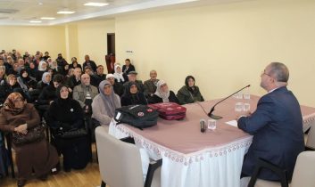 Kars’tan direkt uçuşlu Umre yolcularına bilgilendirme semineri düzenlendi