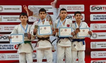 Kars, sporda yükselmeye devam ediyor! Türkiye ikinciliği Kars’a geldi