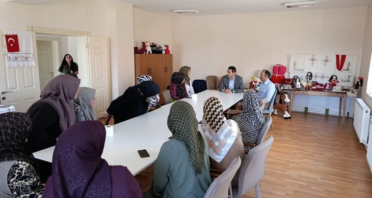 Kaymakam Mehmet Ali Semiz, ADEM kursiyerleriyle buluştu