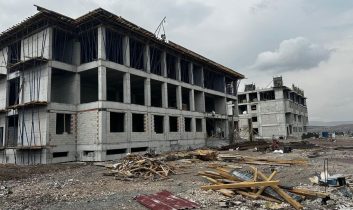 Kars’ta 20 derslikli GAMP Lisesi ve  4 adet atölye inşaatı devam ediyor