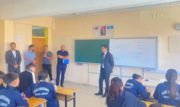 Kaymakam Enis Aslantatar’dan Sarıkamış Spor Lisesi’ne ziyaret