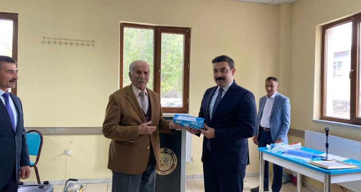 Arpaçay Kaymakamı Akköz, muhtarlarla kahvaltı programında buluştu