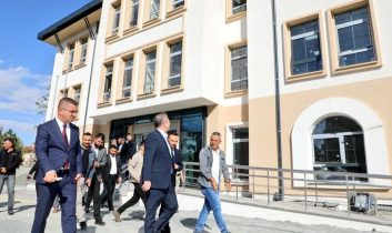 Vali Ziya Polat’tan Kağızman Emniyet Hizmet Binası ziyareti