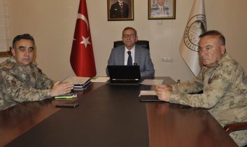 Kars Valisi Polat: “Gazi Kars Türkiye’nin en huzurlu şehirlerinden biri olmaya devam ediyor”