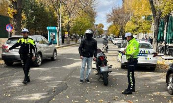 Kars’ta motosikletli kuryelere yönelik trafik denetimi Gerçekleştirildi