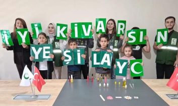 Yeşilay Kars Şubesi’nden çocuklara yönelik “Koku Atölyesi” etkinliği