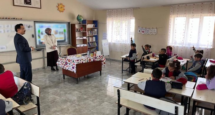 Kaymakam Demirtaş’tan Cebeci Köyü İlkokulu’na ziyaret