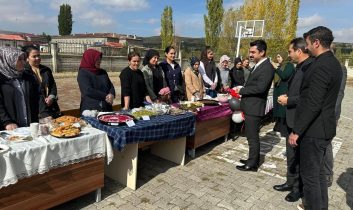 Kaymakam Muhammed Emin Tutal, Filistin yararına düzenlenen kermese katıldı