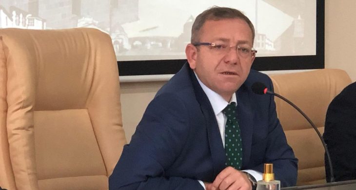 Kars Valisi Ziya Polat yatırımcılara çağrıda bulunarak: “Fabrikalar kiraya verilmeye hazır”