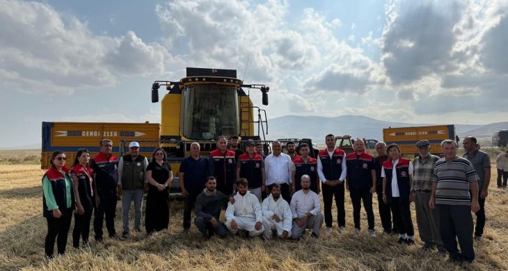 Kars’ta hububat hasat sezonu dualarla başladı