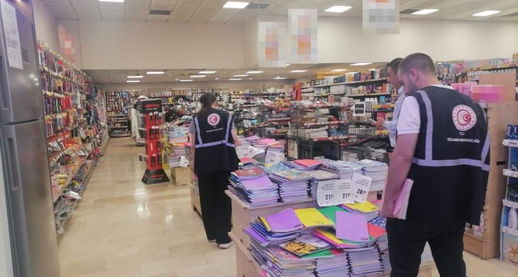 Kars’ta öğrenci ve velilerin mağduriyet yaşamaması için kırtasiyelere denetimler sıklaştırıldı