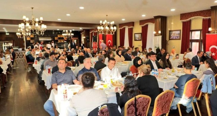 Kars’ta 15 Temmuz Şehitleri ve Gazileri onuruna yemek tertip edildi