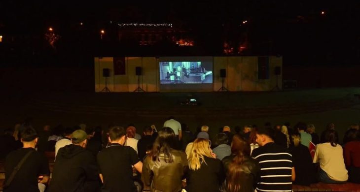 Azerbaycan’ın Bestecisi Üzeyir Hacıbeyli’nin 140. Doğum Yılı Kars’ta anıldı