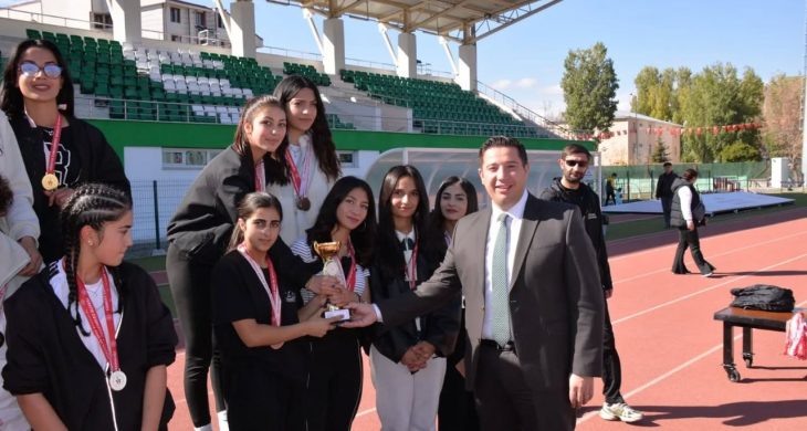 Okul Sporları Atletizm Yarışları Kars’ta amamlandı