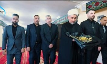 İmam Hüseyin’in (a.s) türbesinin sancağı Kars’a geliyor