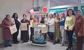 Kars Harakani Devlet Hastanesi’nde “1-7 Ekim Normal Doğum Haftası” etkinliği