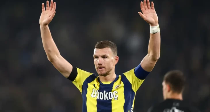 Edin Dzeko’dan yeni takımı Fiorentina’da ilk açıklama: Kenara atılacak bir oyuncu değilim