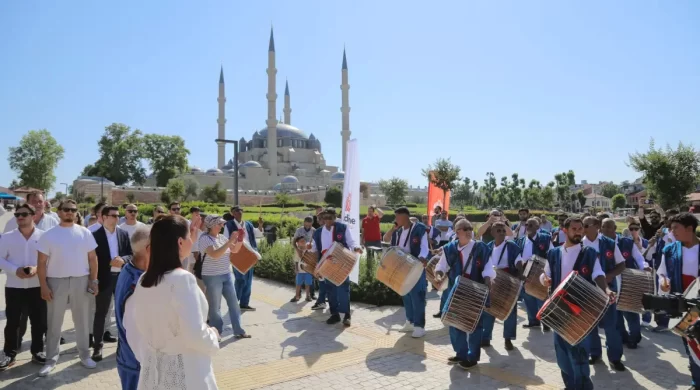 Edirne’de 665. Kırkpınar coşkusu görkemli açılışla başladı