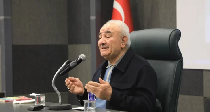 Eğitimci-Yazar Vehbi Vakkasoğlu Elazığlılarla buluştu