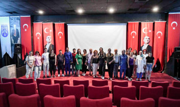 Başkent’te “Mahallede Tiyatro Var!”