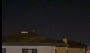 Gökyüzündeki sıralı ışıklar Aksaray’da şaşkınlık yarattı