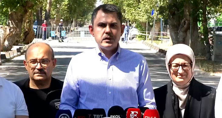 Balıkesir ve Manisa’daki depremde ağır hasarlı ve yıkık binalar tespit edildi