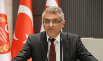 Resmi olmayan sonuçlara göre  KKTC’de Cumhurbaşkanlığı seçimini Tufan Erhürman kazandı