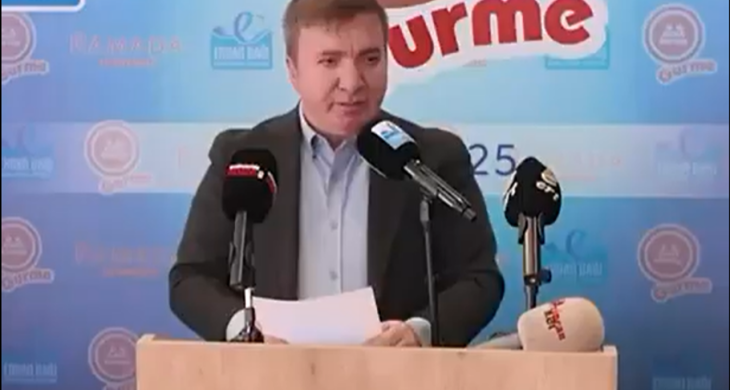 Vali’nin Yardımcısına teşekkürü duygulandırdı