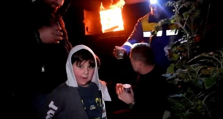 Finike ve yöresinde don nöbeti: Çiftçiler gece boyu serada bekledi