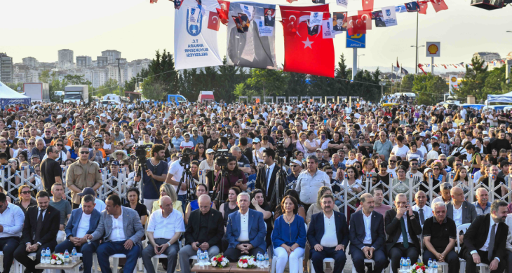Başkentliler ABB’nin “Birlik Aşı Aşure” etkinliğinde buluştu: Yavaş’tan 2 adet cemevi müjdesi