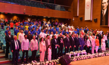 “Kamera Arkasından Hayata” projesinde ödüller sahiplerini buldu!