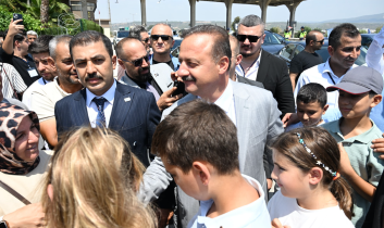 Ağıralioğlu: Apo’ya kurucu önder dediğin kadar Alparslan Türkeş’in hatırını saysaydın