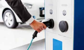 Elektrikli araç şarj altyapısı büyümeye devam ediyor