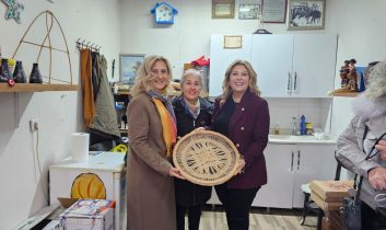 Elvan Işık Gezmiş Giresun’un sorunlarını dinliyor