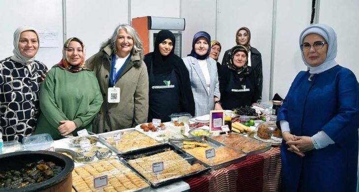 Emine Erdoğan, Rize Gastronomi Günleri’nde kadın üreticilerle buluştu