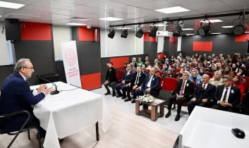 “En İyi Narkotik Polisi: Anne” eğitim programı gerçekleştirildi