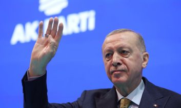 Cumhurbaşkanı Erdoğan: Tetikçileri ile  itibar suikastı düzenleyenlere boyun eğmeyiz