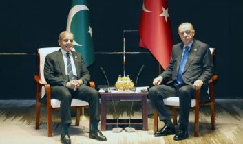 Cumhurbaşkanı Erdoğan’ın Çin’de diplomasi trafiği: Pakistan Başbakanı Şerif ile görüştü