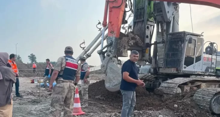 Erzin’de tren yolu şantiyesinde iş kazası: 1 işçi hayatını kaybetti